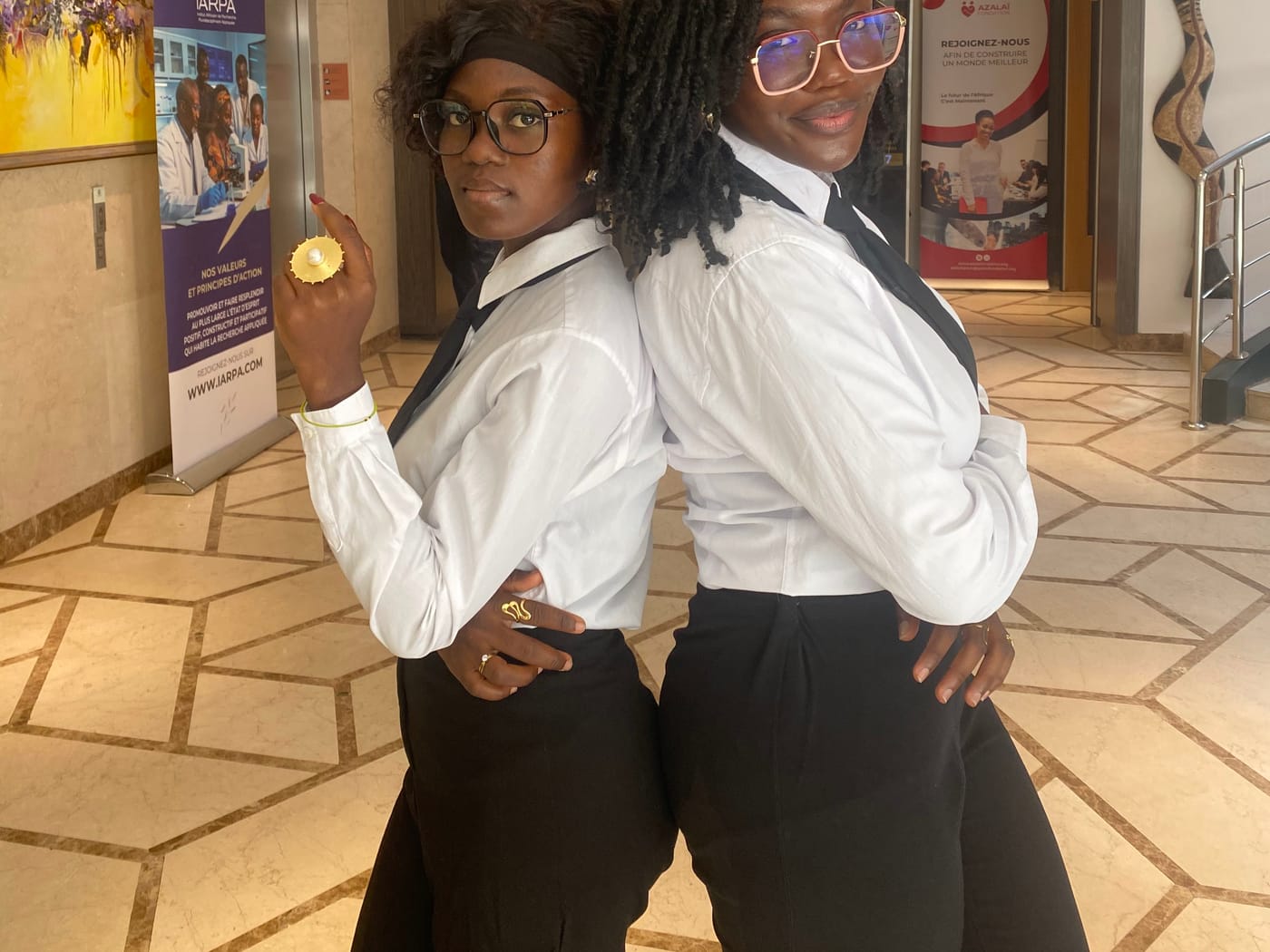 Hôtesses Jua Prestige à l'accueil du Colloque IARPA