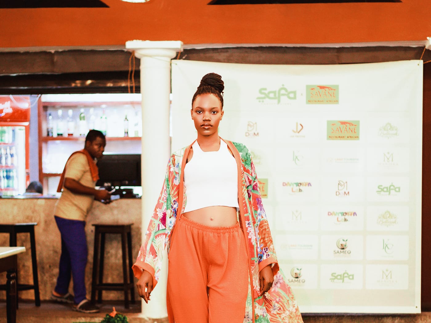 Défilé Safa Concept Store, accueil assuré par Jua Prestige